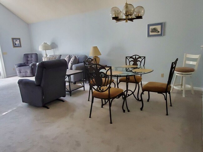 Foto del edificio - One-Level Furnished Beach Home - Hilton Head