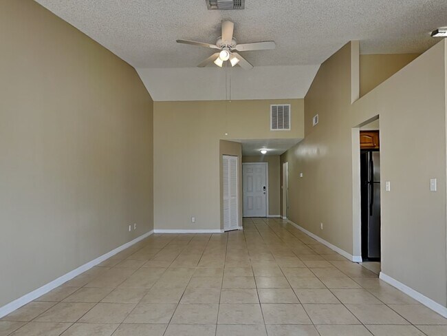 Building Photo - 1758 Tarah Trace Dr