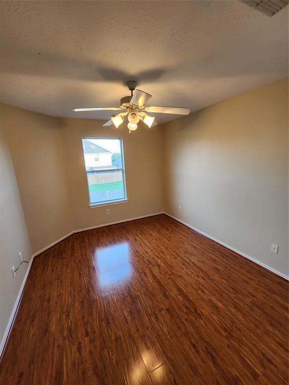 Foto del edificio - 16535 Great Oaks Glen Dr