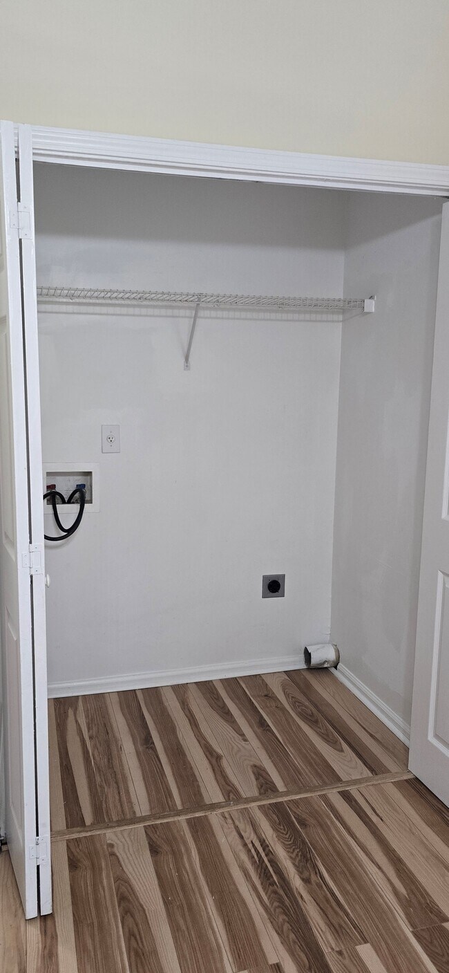 Foto del edificio - 85 Cashew Ct