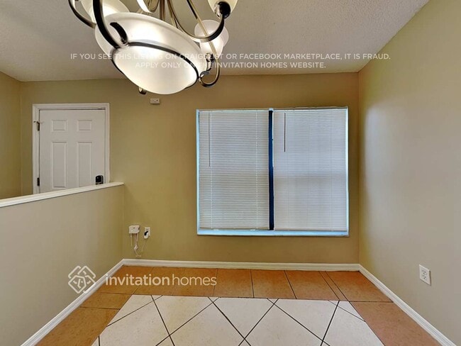 Building Photo - 7792 Indian Ridge Trail N