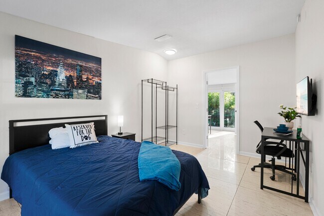 Foto del edificio - 6878 Lenox Ave