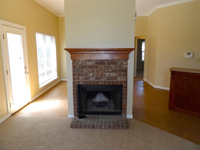 Building Photo - 4435 NW Wolfcreek Blvd