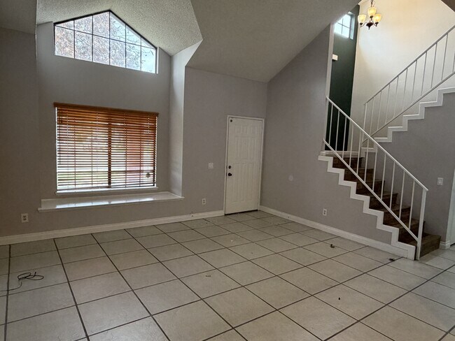 Foto del edificio - 29639 Greenhill Dr