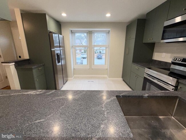 Foto del edificio - 1195 Palmwood Ct