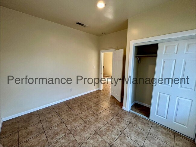 Foto del edificio - Charming 3 Bed/2 Bath Home w/ Large Yard