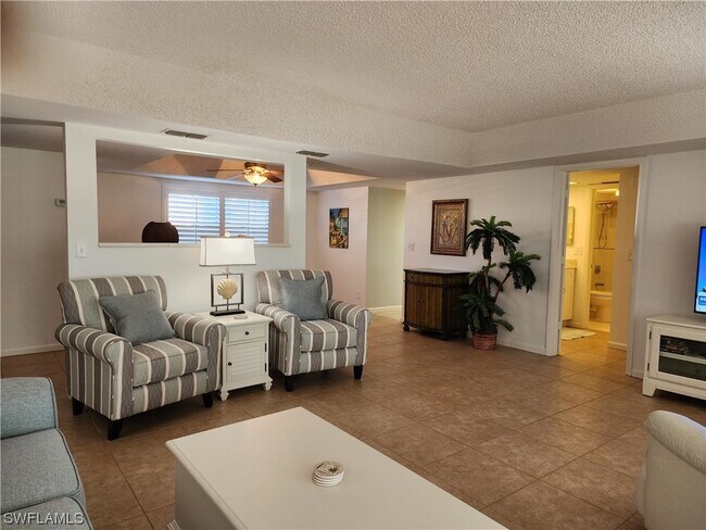 Foto del edificio - 241 Winners Cir