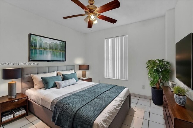 Foto del edificio - 768 SW 9th St