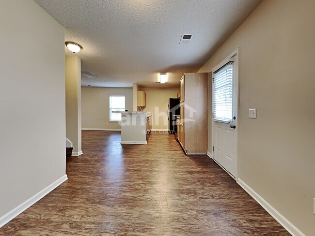 Foto del edificio - 2009 Clipstone Dr