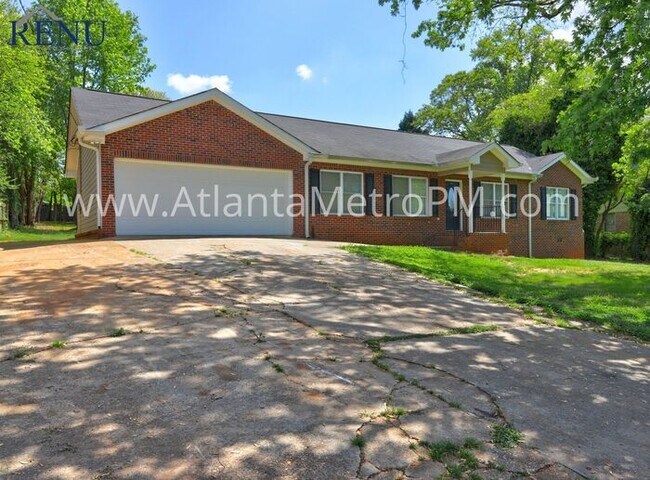 Building Photo - This home is available for NO CONTACT show...