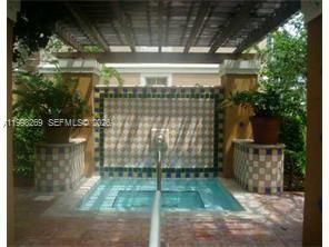Foto del edificio - 19501 E Country Club Dr
