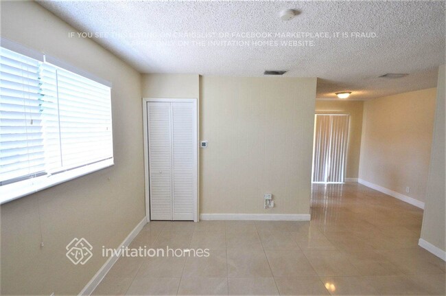 Foto del edificio - 5531 SW 6th Ct