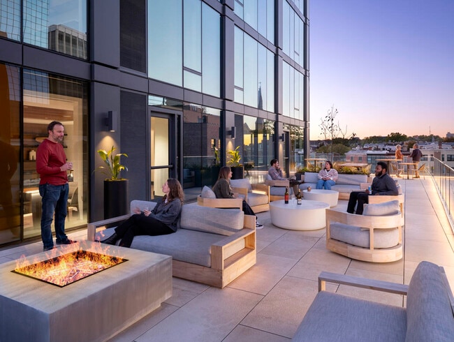 Building Photo - The Press