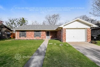 Building Photo - 203 Briar Creek Dr