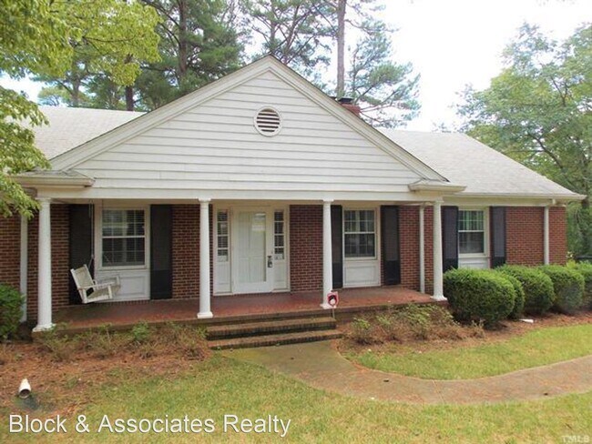 Building Photo - 4 br, 3 bath House - 1012 Westwood Drive