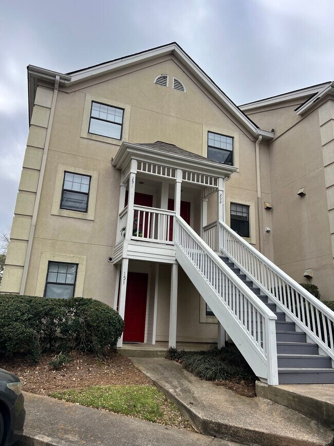 Foto del edificio - Spacious 2 Bedroom Condo Near Downtown Athens & UGA