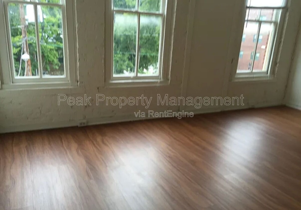 Photo - 308 West Broad Street