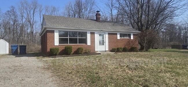 Building Photo - 536 Royalton Dr