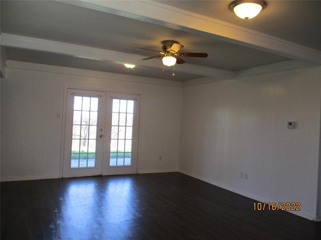 Building Photo - 3605 San Ramon Dr