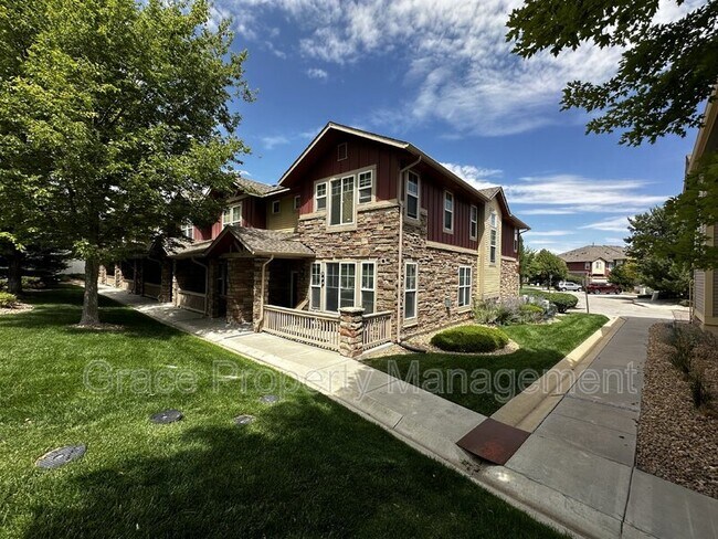Building Photo - 657 S Norfolk Way