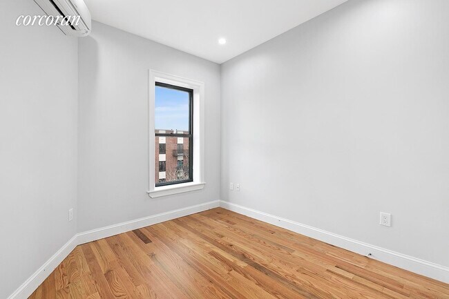 Building Photo - 587 Greene Ave