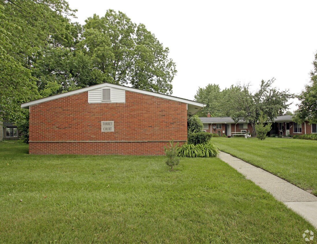 Primary Photo - Torrey Court