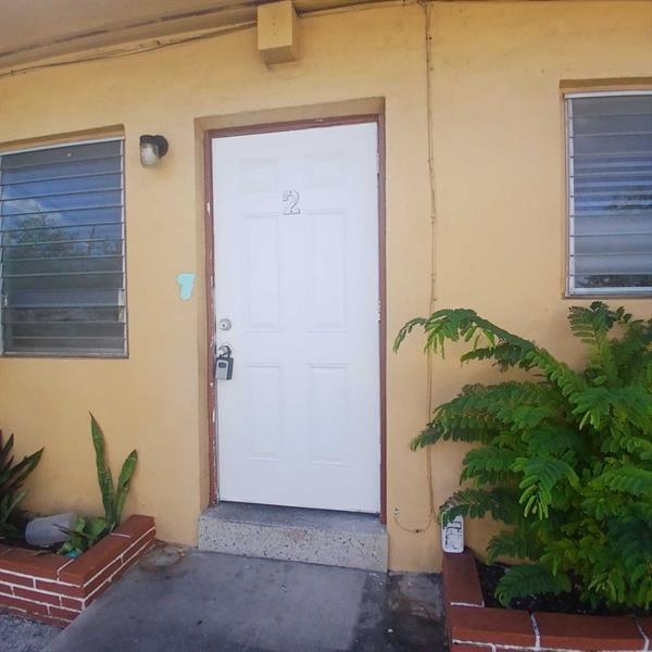 Foto principal - 6240 Dewey St