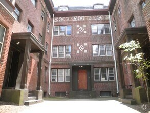Building Photo - 71-77 Medway St