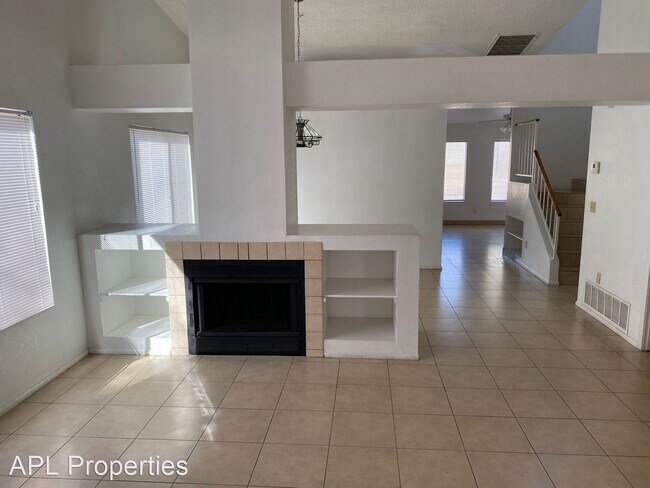 Building Photo - 4 br, 2.5 bath House - 5188 W Aquamarine St