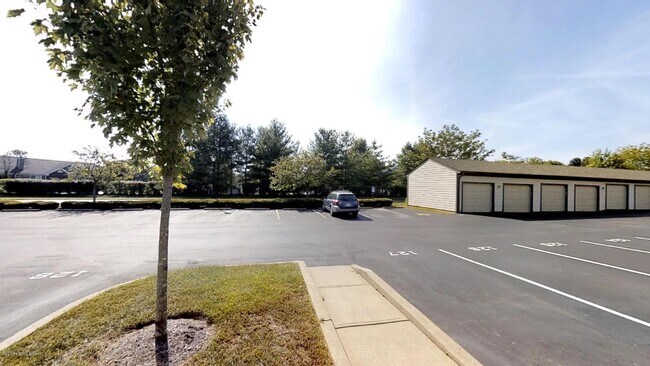 Foto del edificio - 10405 Trotters Pointe Dr