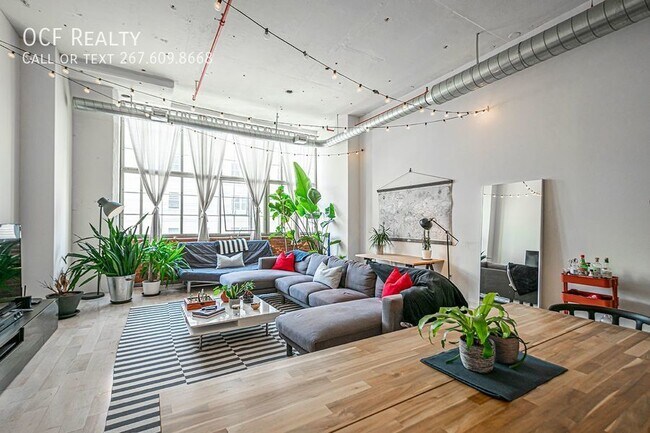 Building Photo - One Bedroom Loft at Liberties Lofts!