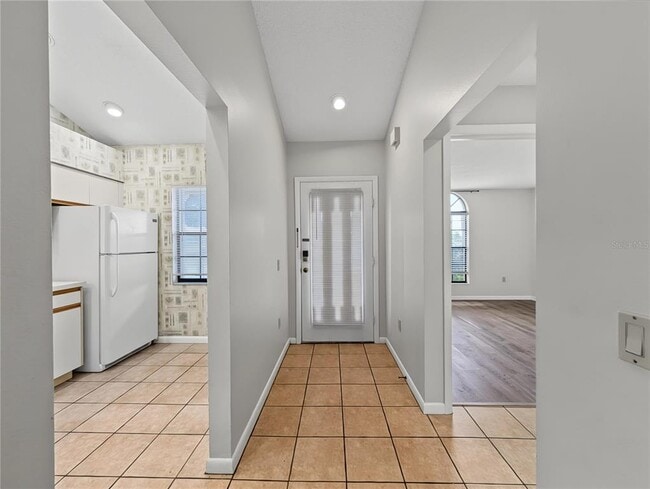 Building Photo - 4554 Morningside