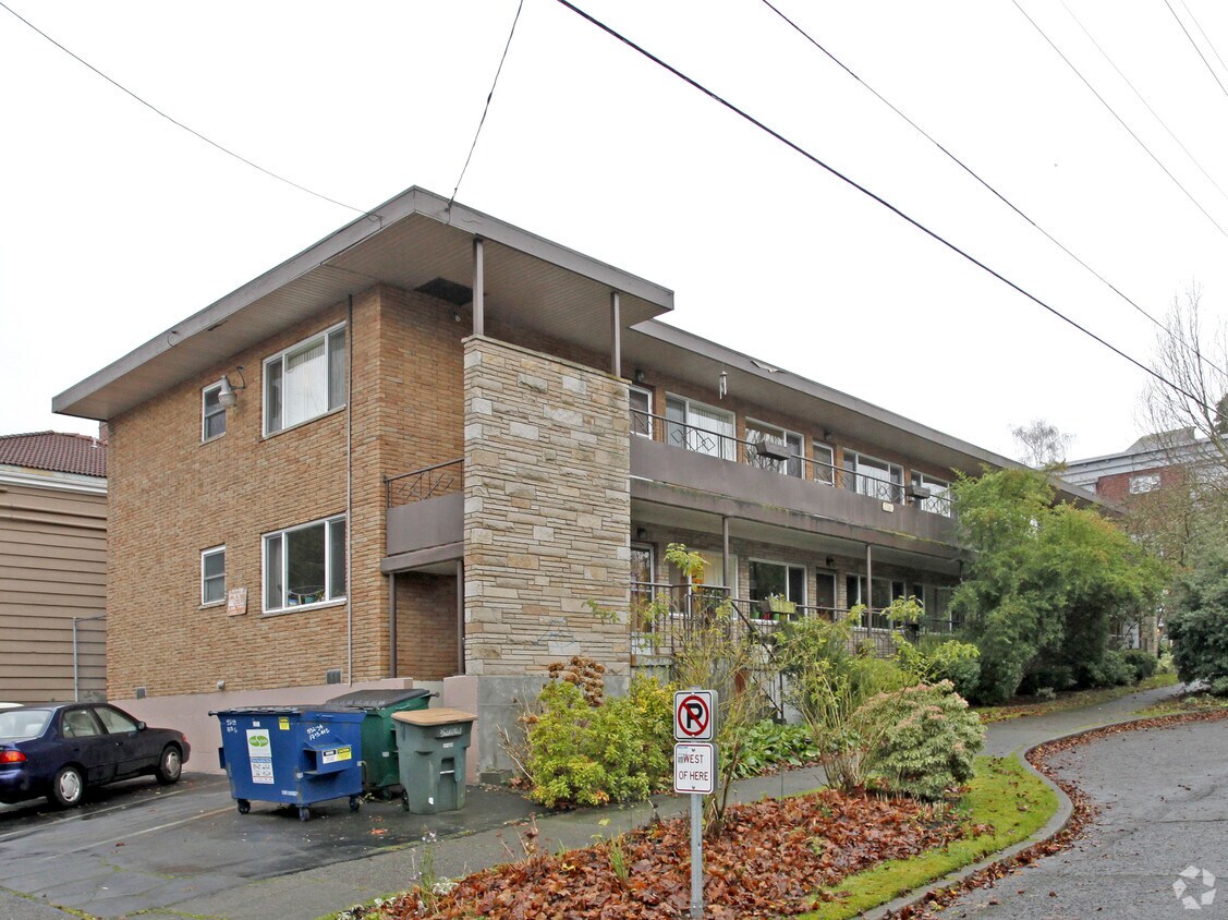 Foto principal - 1701 E Mercer St