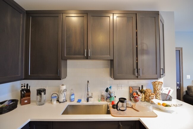 Foto del edificio - 4332 N Ashland Ave