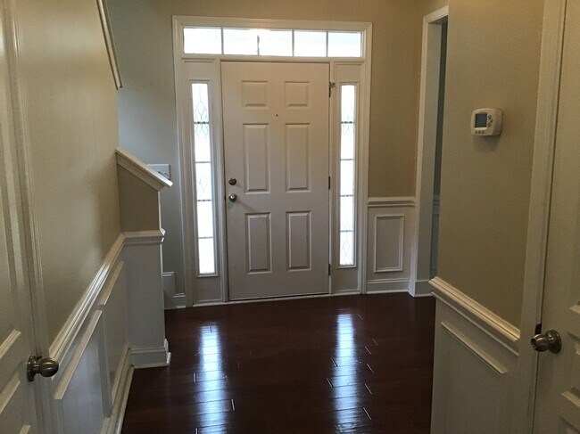 Building Photo - 15521 Crossing Gate Drive