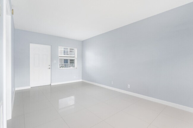 Foto del edificio - 416 NE 15th Ave