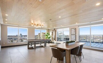 Building Photo - Westmount Estates IV