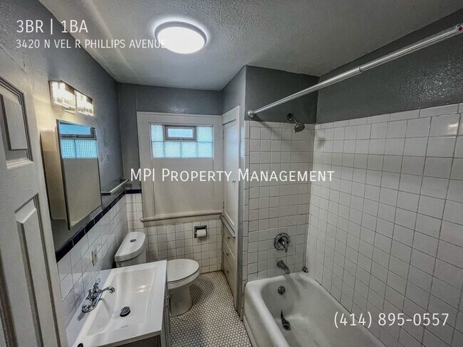 Building Photo - 3420 N Vel R Phillips - 3 Bedroom Lower