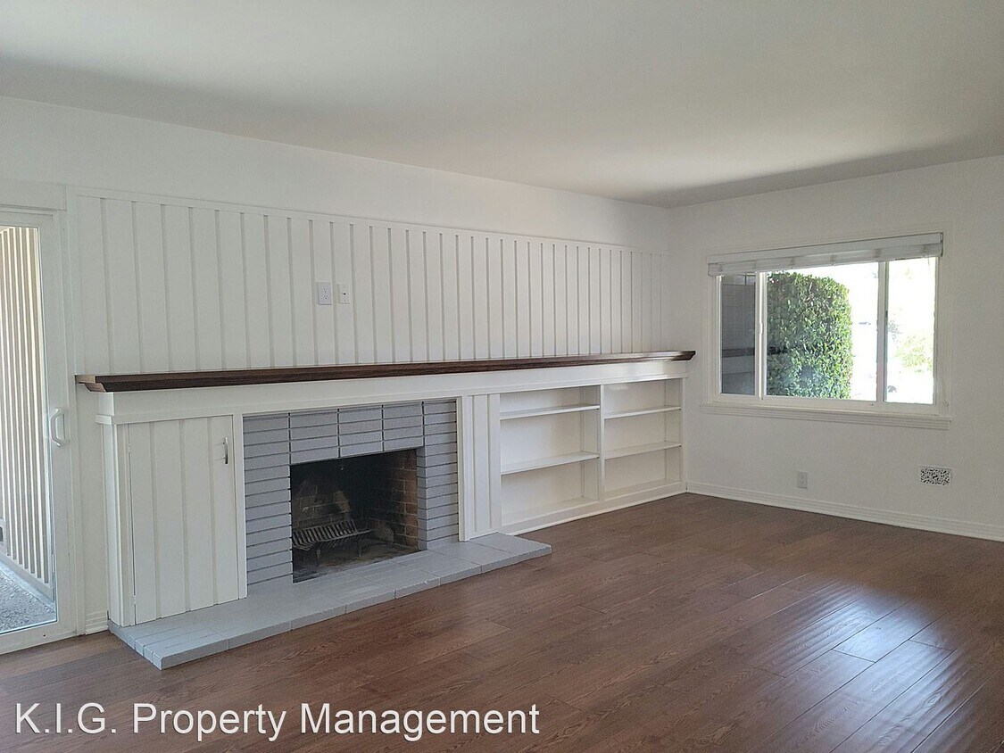 2 br, 2 bath Apartment 257 259 Grace D... Room for Rent in South