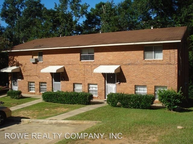 Primary Photo - 1449 Bowie Ave