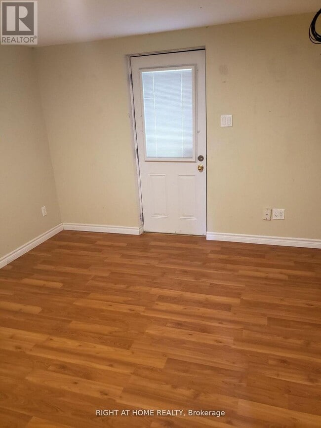 Building Photo - 29 Ravenview Dr