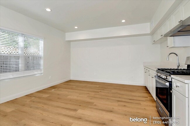 Building Photo - 2205 Camden Ave