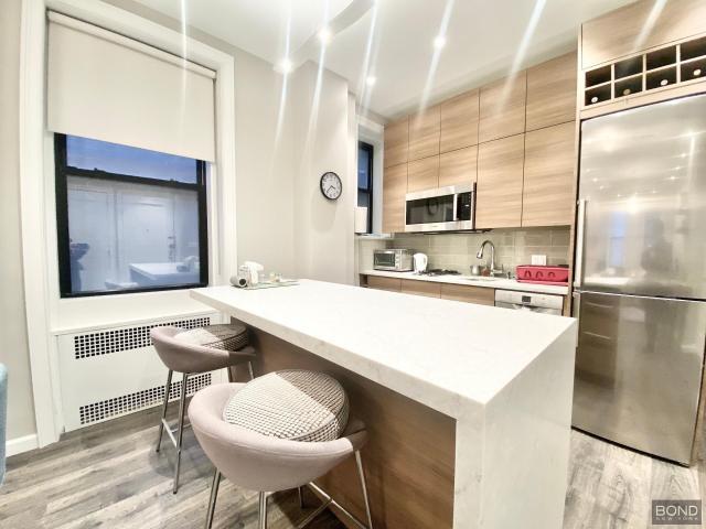 Building Photo - 1 bedroom in New York NY 10065