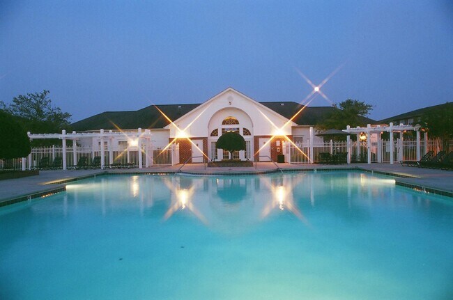 Foto del edificio - Reserve at Jacksonville Commons