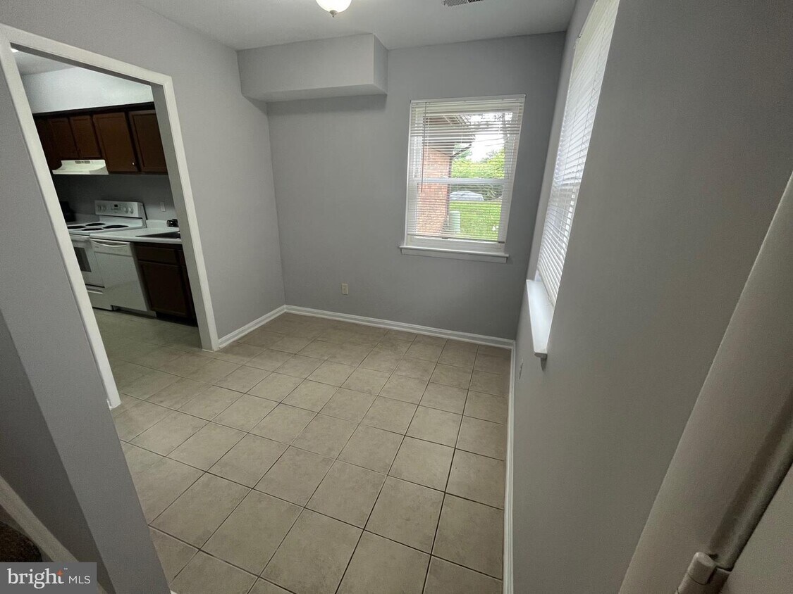 Primary Photo - 9505 Hagel Cir