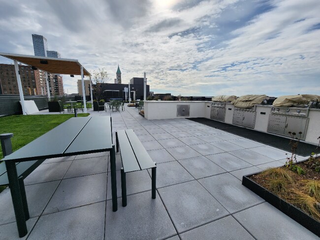 Foto del edificio - 241 St Pauls Ave