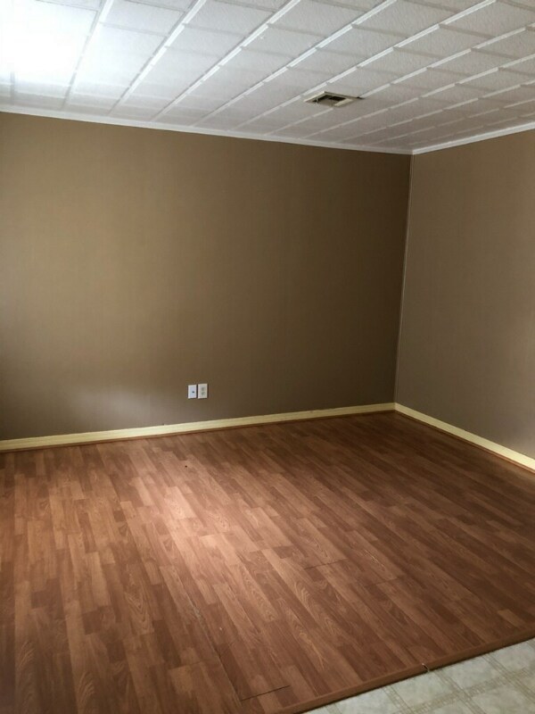 Building Photo - 2012 1/2 Johnston St