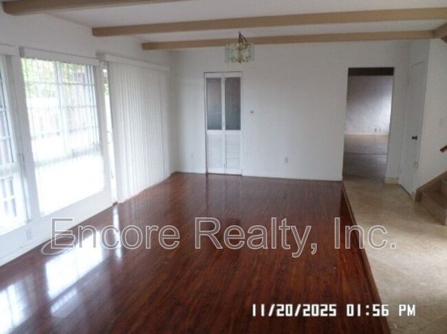 Building Photo - 539 Hibiscus Ct