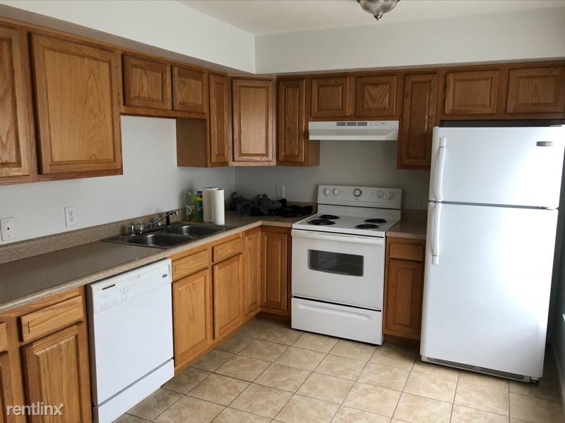 Building Photo - 2 br, 2 bath Townhome - 971 Bratton Branch...