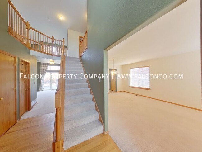 Building Photo - 4883 Jedediah Smith Rd